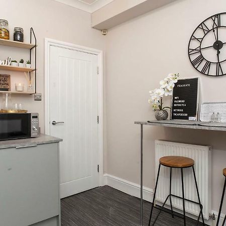 Stylish And Most Central 2 Bed -Free Parking York Bagian luar foto